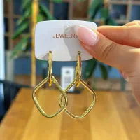 گوشواره و انگشتر و نیم ست