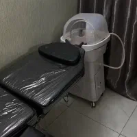 تخت اسکالپ با سرشور برقی