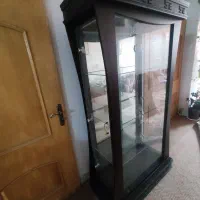 ویترین دست دوم