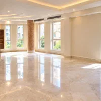 واحد ۱۶۷ متری/ ۳خواب یک مستر/ فرمانیه غربی