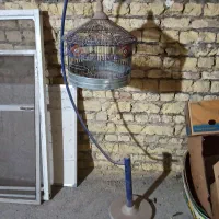 قفس سره خاکی پایه دار