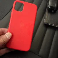 ی دونه قاب سیلیکونی ایفون ۱۱ رایگان