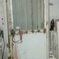 درب انباری. سه عدد.ساختمان