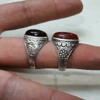 دو عدد انگشتر عقیق سرخ کهنه|جواهرات|قم, نیروگاه|دیوار