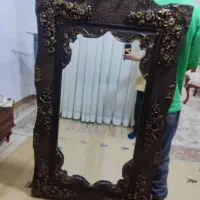 آینه و میز