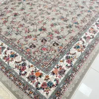 فرش ۷۰۰ شانه ۹ ماه کار