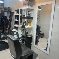 دکور ارایشگاه آیینه باکس