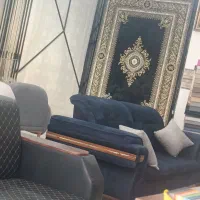 فروشنده فرش و مبل