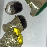 تعدادی انگشتر