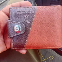 کیف جامانده داخل ماشین