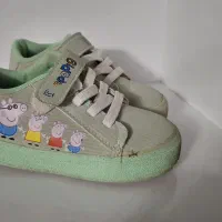 کفش های بچگانه