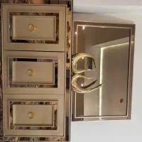 آینه و کنسول