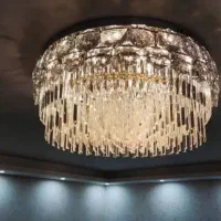 نصاب لوستر - نصب هالوژن ـ برق کاری ساختمان|خدمات پیشه و مهارت|شیراز, اصلاح‌نژاد|دیوار