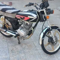 موتورسیکلت 200
