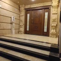 چهاراه گلها نوساز 3خوابه مستر ویودار