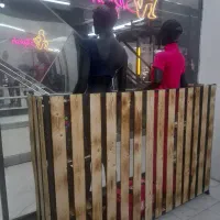 ویترین|فروشگاه و مغازه|فردیس, قریشی|دیوار