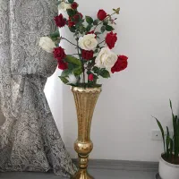 گل و گلدان شیک و نو