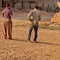 کارگر جهت کوره آجرپزی