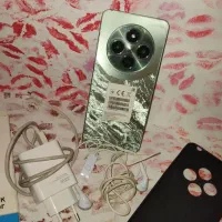 گوشی شیائومی پوکو c75 با همراه شارژر و هنذفری و..