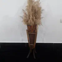 گل و گلدان