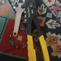 دستگاه پرچ