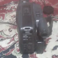 یک دوربین عکاسی وفیلم برداری وخبرنگاری کانن|دوربین عکاسی و فیلم‌برداری|ملایر, |دیوار