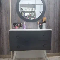 میز با اینه