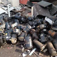 فروش و خریدضایعات به صورت کلی و جزئی سیار درب منزل|عمده‌فروشی|بندرعباس, |دیوار