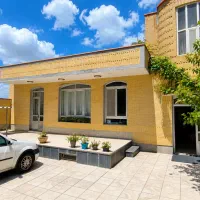 حیاط ویلایی 258متری/فاز ۲ علوی/خوش قیمت