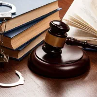 وکیل پایه یک دادگستری مشاوره حقوقی حضوری