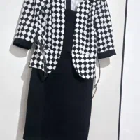 سلام|لباس|اسلام‌‌آباد غرب, |دیوار