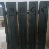 آینه و جا لباسی