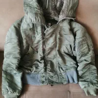 کاپشن خلبانی اصل|لباس|قم, نخودی|دیوار