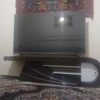 میز و تلوزیون هوشمنده 65 اینچ|تلویزیون و پروژکتور|زاهدان, |دیوار