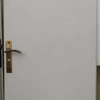 درب|مصالح و تجهیزات ساختمان|بیجار, |دیوار