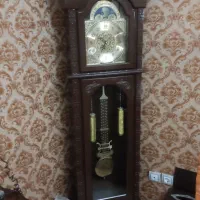ساعت ایستاده چوبی