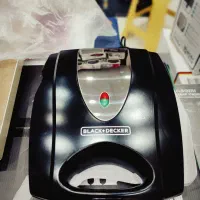 ساندویچ ساز ۲کاره بلک‌اندیکر