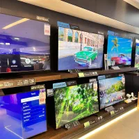 فروش انواع تلوزیون های نمایشگاهی ۵۰ درصد تخفیف|تلویزیون و پروژکتور|تهران, شهرک غرب|دیوار