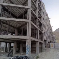 شاگرد جوشکاری ماهر یا نیمه ماهر