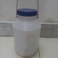 دبه و قوطی پلاستیکی