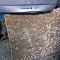 مبل سالم و شیک کار کرده قیمت مناسب|مبلمان خانگی و میز عسلی|بروجرد, |دیوار