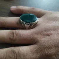 انگشتر نقره با سنگ قیمتی عقیق سبز