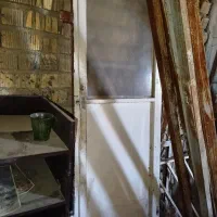 درب و پنجره آهنی . روشنای و چهارپایه اهنی|مصالح و تجهیزات ساختمان|شیراز, کیان آباد|دیوار