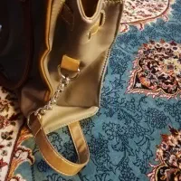 کیف رودوشی درحدنو|کیف، کفش، کمربند|صدرا-فارس, فاز ۲|دیوار