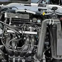 مکانیک سیار در محل کار