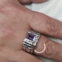 انگشتر نقره گم شده