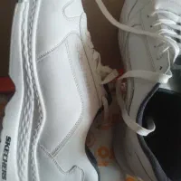 کفش اسپورت .کفش کوهنوردی