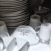 سرویس چینی 105 پارچه|ظروف سرو و پذیرایی|کاشان, شهرک امیرالمومنین|دیوار