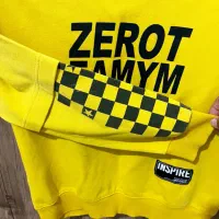 لباس پسرانه|لباس|قدس, شهرقدس|دیوار