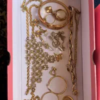 طلای کاملا نو ب همراه فاکتور بدون اجرت